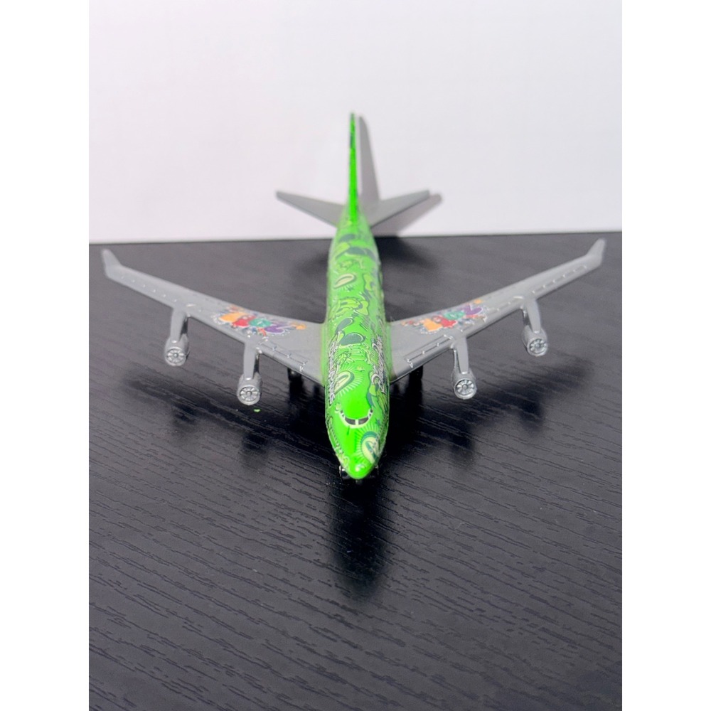 Disney Parks 2011 Mickey Mouse Friends Diecast Airplane Green Silver Plane